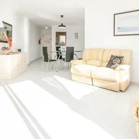 Appartement Beautiful In Rivera Del Sol With 2 Bedrooms, Wifi&outdoor Swimming Pool